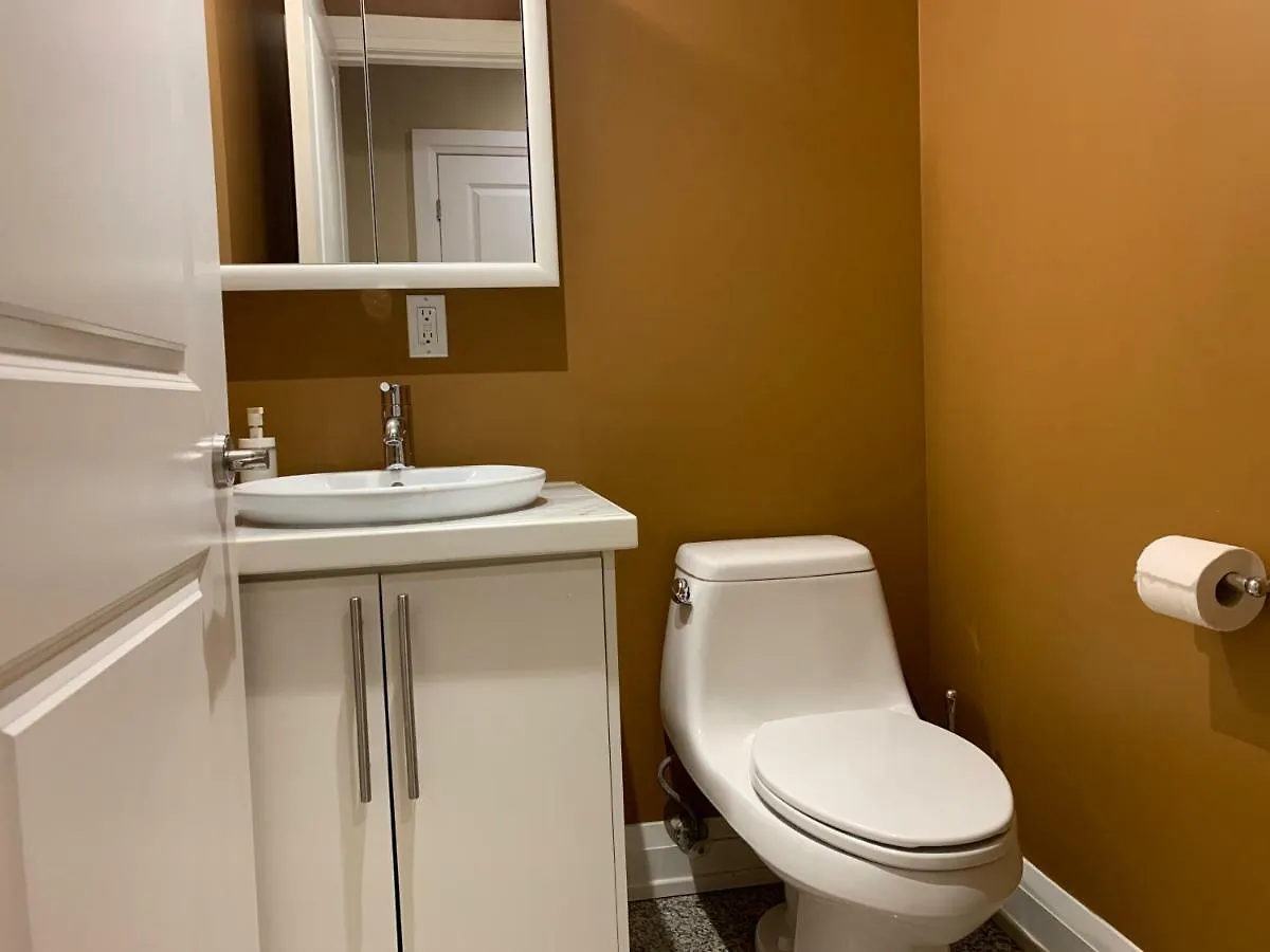 Annex Loft Apartment Toronto