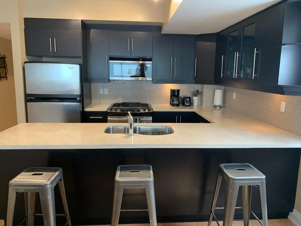 Annex Loft Apartment Toronto